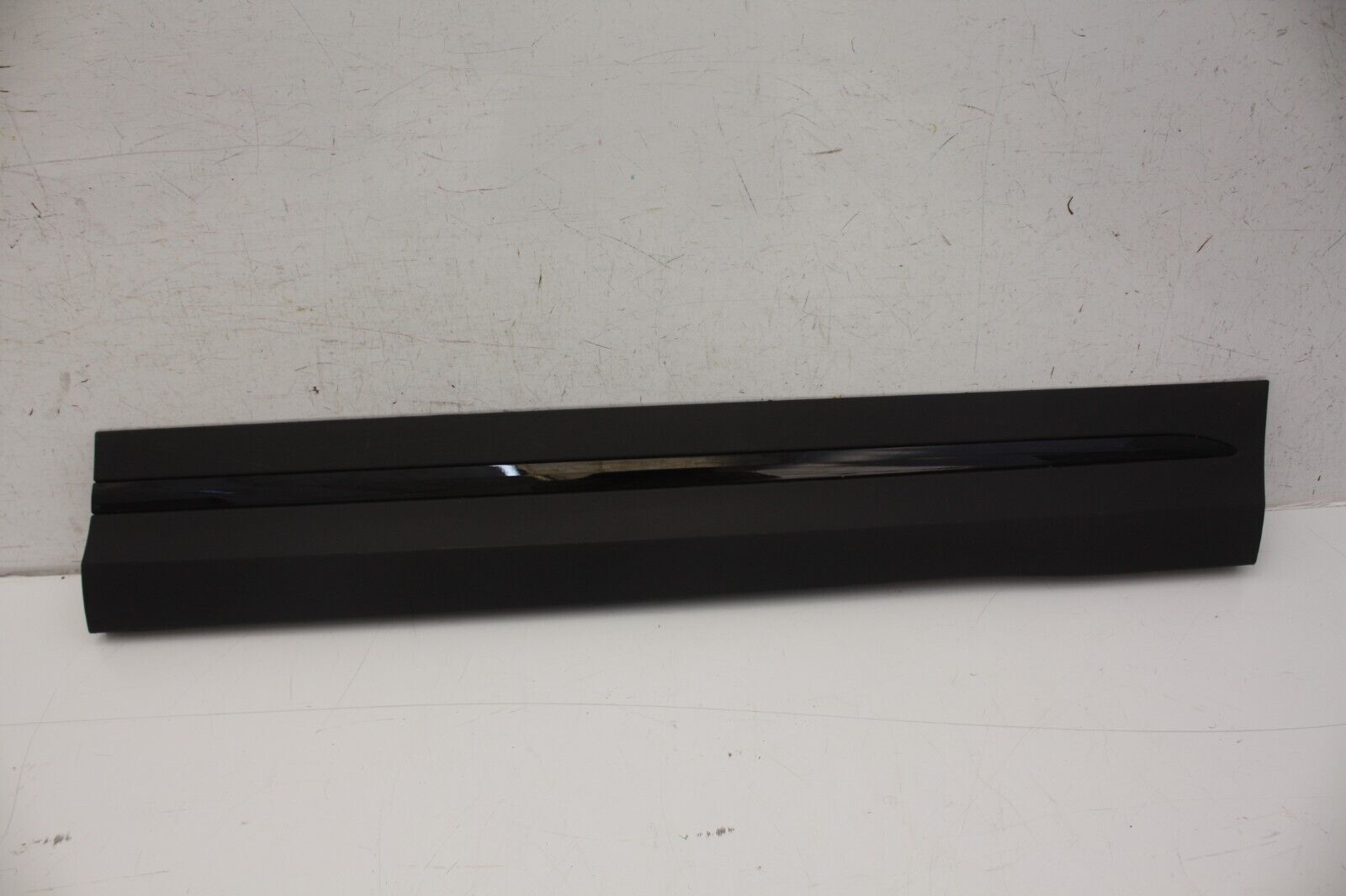 Mercedes GLA H247 Front Right Door Moulding 2020 TO 2023 A2477271501 Genuine