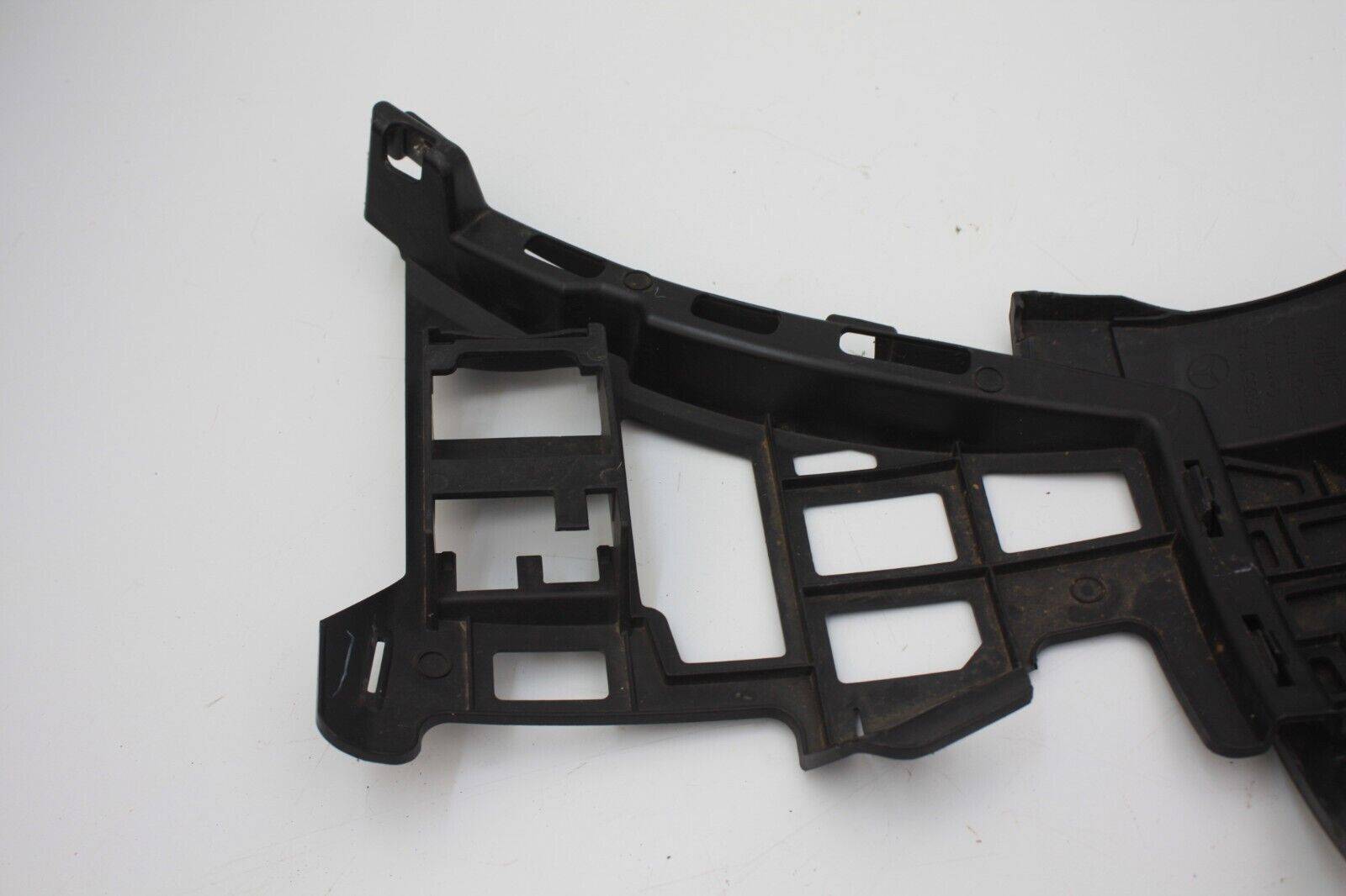 Mercedes-GLA-X156-Rear-Bumper-Left-Bracket-2014-TO-2017-A1568851114-Genuine-176635087435-11