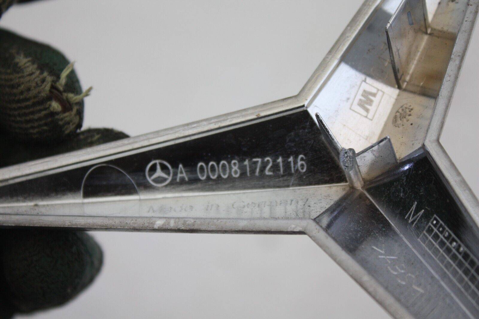 Mercedes-GLC-X253-Front-Bumper-Grill-Badge-A0008880160-Genuine-176412670925-10