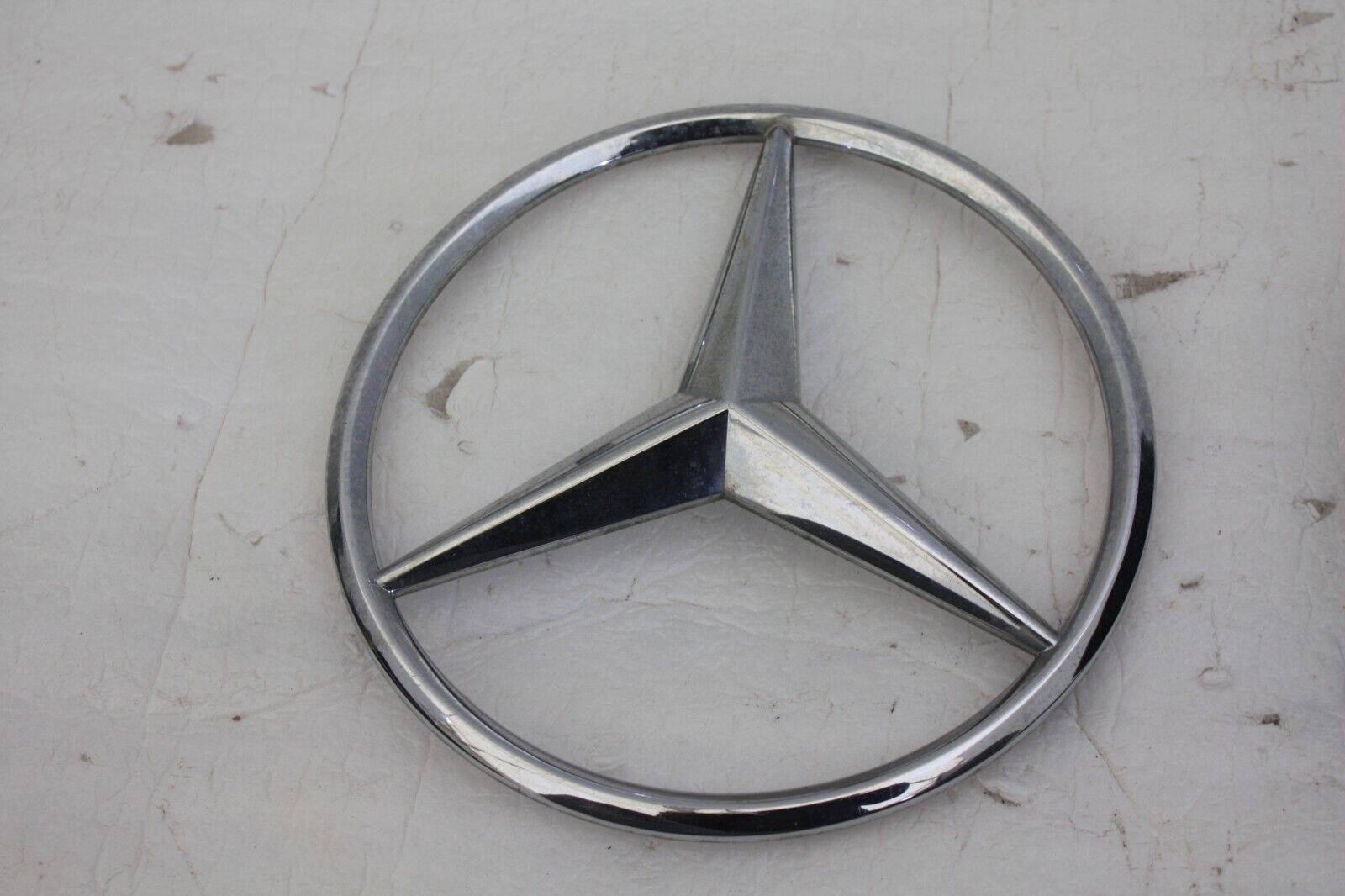 Mercedes-GLC-X253-Front-Bumper-Grill-Badge-A0008880160-Genuine-176412670925-6