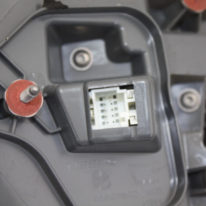 Mercedes GLC X253 Left Side LED Tail Light 2015 TO 2019 Genuine *LENS DAMAGED* - Image 8