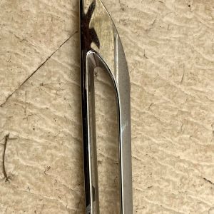 Mercedes GLE C292 Front Right Radiator Grille Trim 2015-2020 A2928880285 Genuine - Image 3