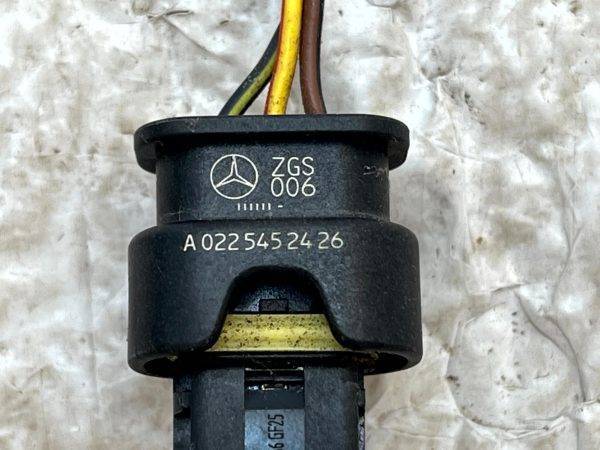 Mercedes GLE W166 PDC Parking Sensor Plug Connector 15 TO 19 A0225452426 Genuine 7 Mercedes GLE W166 PDC Parking Sensor Plug Connector 15 TO 19 A0225452426 Genuine 178432021965 8