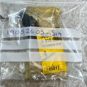 Mercedes Sprinter W907 W910 Rear Light Retaining Clip 18 ON A9109880200 Genuine - Image 16
