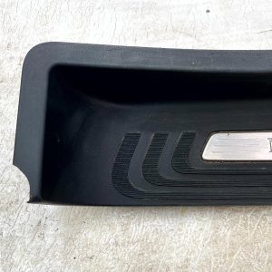 Mercedes V Class Front Left Door Entrance Step Trim 15 TO 20 A4476801906 Genuine - Image 3