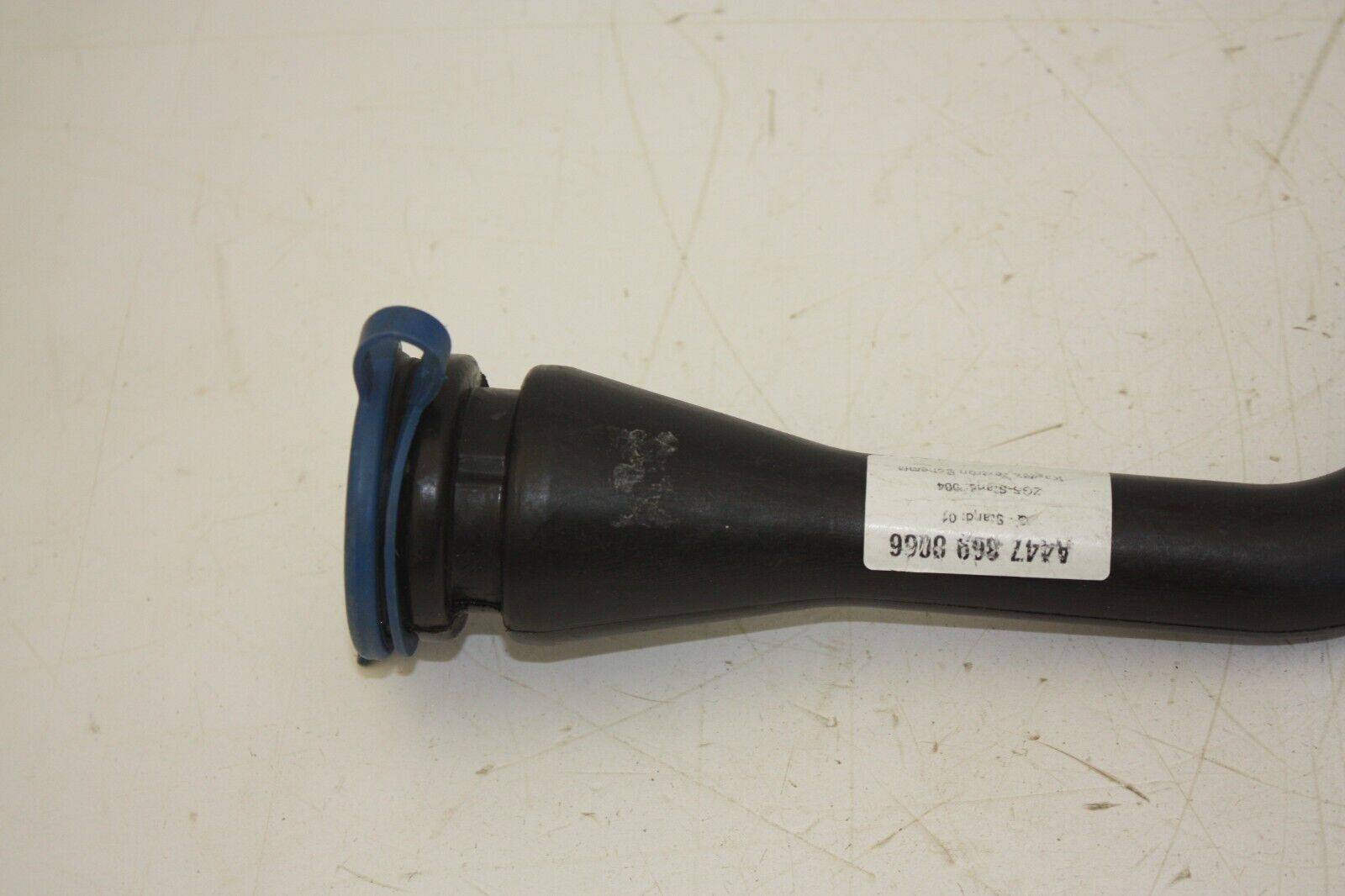 Mercedes-Vito-W447-Windscreen-Washer-Bottle-Pipe-with-Cap-A4478690066-Genuine-176291510975-2