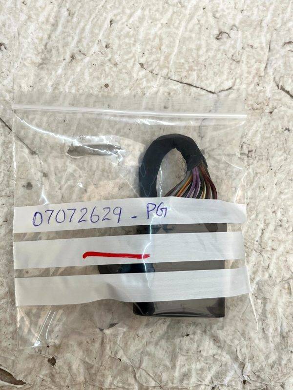 Mercedes W204 PDC Sensor Wire Harness Plug Connector 11 - 14 A0001534524 Genuine 8 Mercedes W204 PDC Sensor Wire Harness Plug Connector 11 14 A0001534524 Genuine 178436603905 9