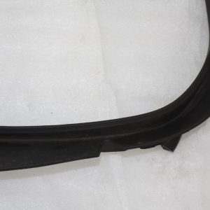 Mini Countryman F60 Front Right Headlight Seal Trim 51767388102 Genuine - Image 7