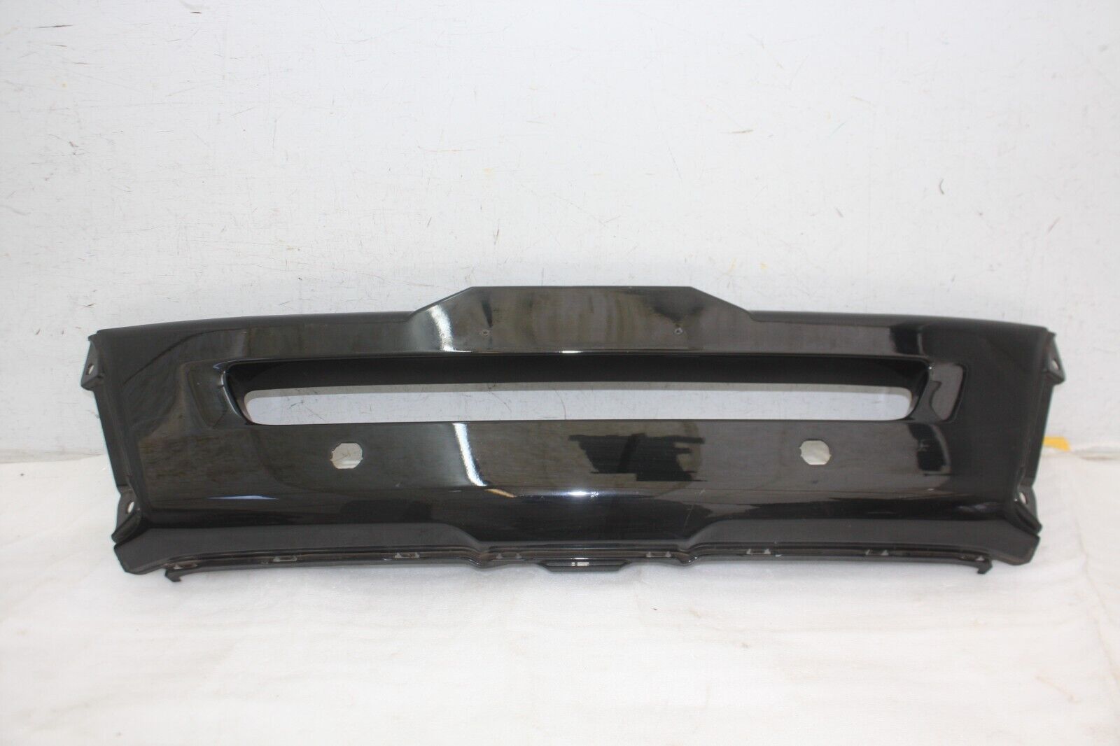 Mitsubishi Eclipse Cross Front Bumper Middle Section 6405A240ZZ Genuine *DAMAGED