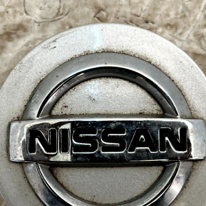 Nissan Almera Alloy Wheel Center Hub Cap 40342JD18A Genuine - Image 2