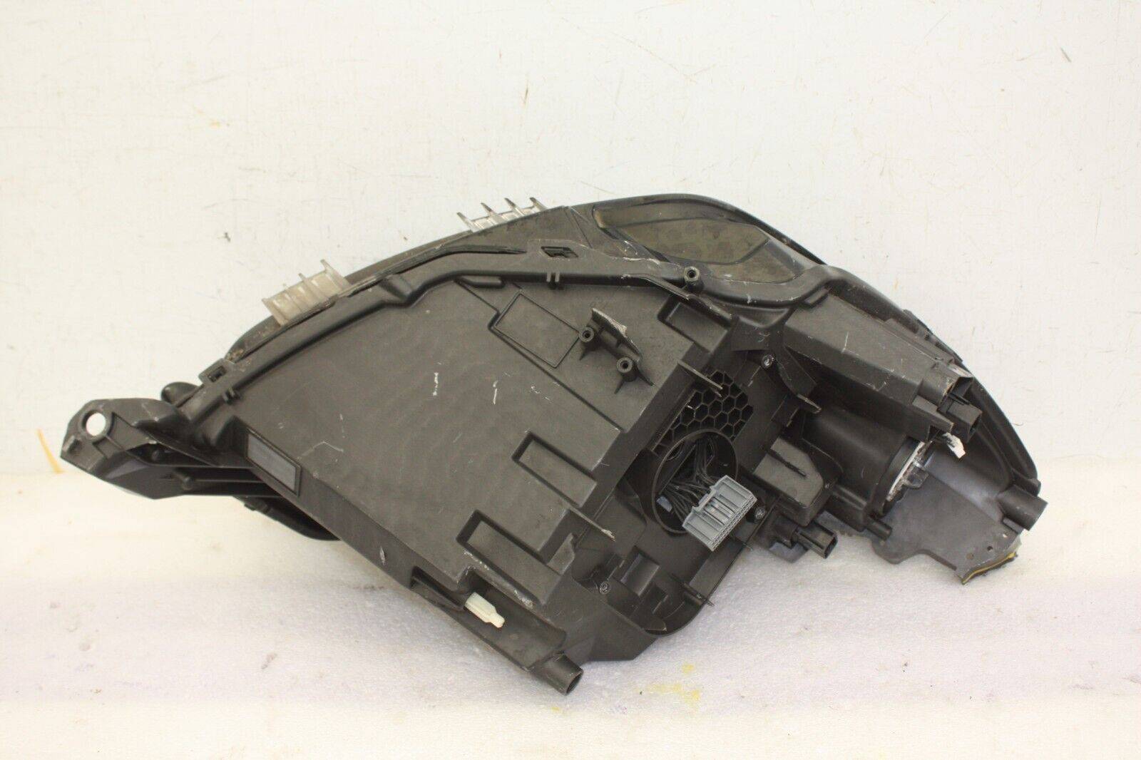 Peugeot-2008-Left-Side-Headlight-2020-to-2023-9828333580-Genuine-DAMAGED-176567949375-18