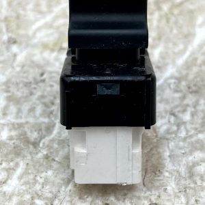 Peugeot 2008 Rear Right Side Door Window Control Switch 2013-2020 E31426 Genuine - Image 5