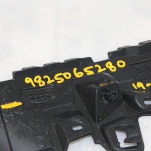 Peugeot 208 Front Bumper Left Side Bracket 2020 TO 2023 9825065280 Genuine - Image 9