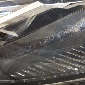 Peugeot 208 Left Side LED Headlight 2023 ON 9833036280 Genuine *DAMAGED* - Image 6