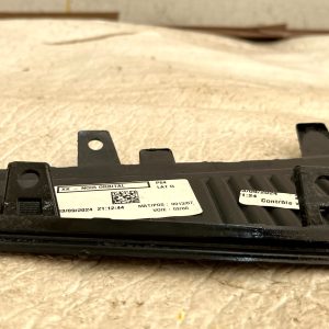 Peugeot 3008 Front Bumper Left Side Fog Light Trim 2024 ON 9839795980 Genuine - Image 10
