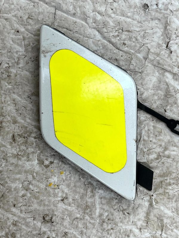 Peugeot 3008 Mk2 Front Bumper Tow Eye Cap Cover 2020 TO 2024 9836770277 Genuine 1 Peugeot 3008 Mk2 Front Bumper Tow Eye Cap Cover 2020 TO 2024 9836770277 Genuine 178507815375 2