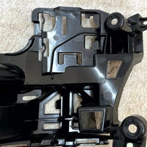 Porsche Macan 95B Rear Bumper Left Side Mount Bracket 2022 ON 95B807571E Genuine - Image 11