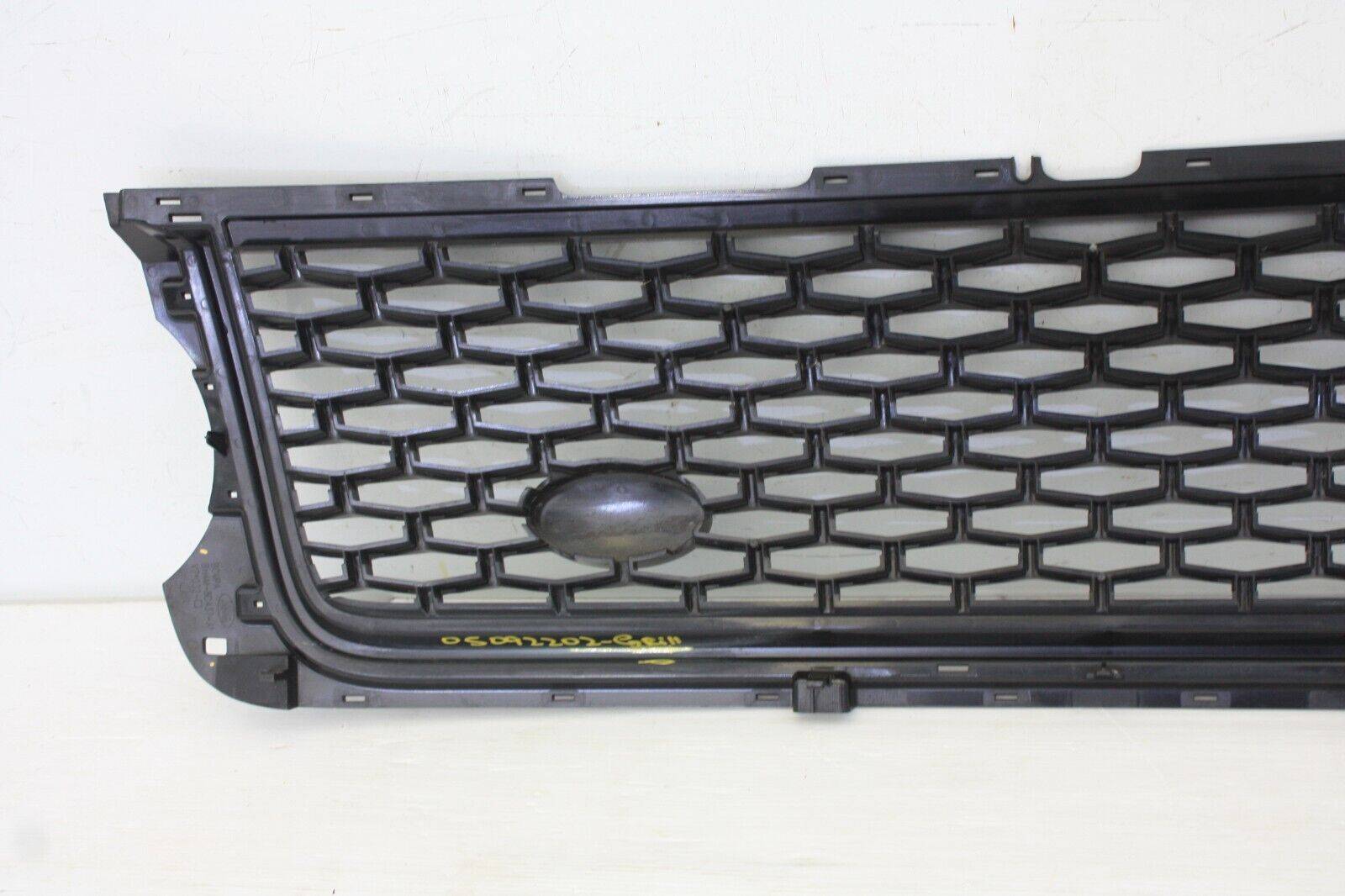 Range-Rover-Autobiography-Front-Bumper-Grill-BH4M-8C437-A-Genuine-175648294905-8