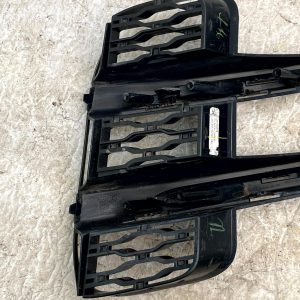 Range Rover Evoque L551 Front Bumper Right Grill 2019 ON K8D2-8B289-AB - Image 7