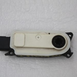 Range Rover Evoque L551 Intake Actuator Motor 5877R1007 Genuine - Image 1