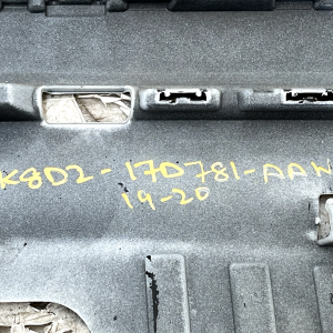 Range Rover Evoque L551 Rear Bumper 2019 ON K8D2-17D781-AAW Genuine - Image 22