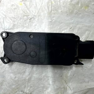 Range Rover Evoque L551 Shutter Grill Actuator Motor 5877R1007A Genuine - Image 4