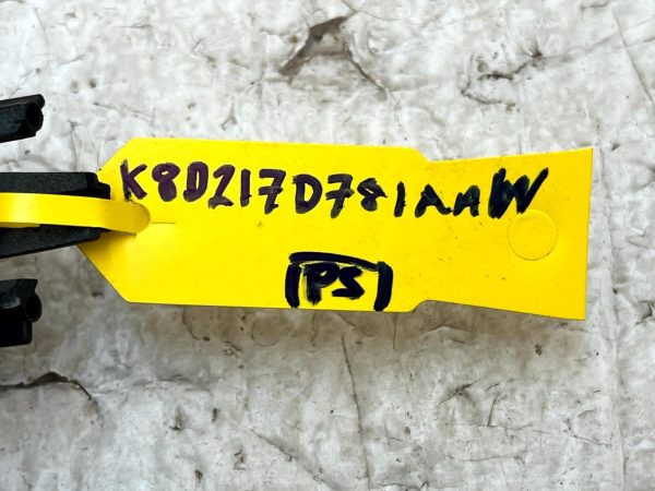 Range Rover Evoque Parking Assist Sensor Holder Bracket K8D2-17D781-AAW Genuine 6 Range Rover Evoque Parking Assist Sensor Holder Bracket K8D2 17D781 AAW Genuine 178538728575 7