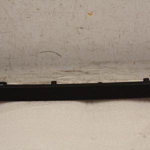 Range Rover Evoque Rear Bumper Center Trim 2019 ON K8D2-17775-AB *DAMAGED* - Image 5