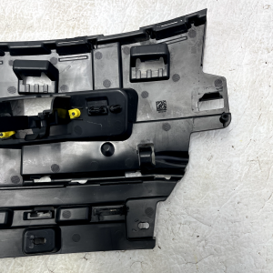 Range Rover Sport L461 Front Bumper Right Bracket 2022 ON N9X2-17C862-A Genuine - Image 9