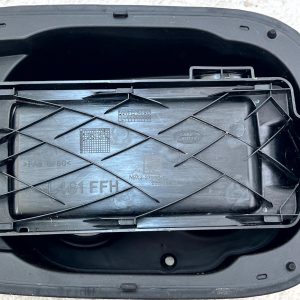 Range Rover Sport L461 Fuel Tank Filler Flap Cap Cover 22 ON N9X2-27936 Genuine - Image 4