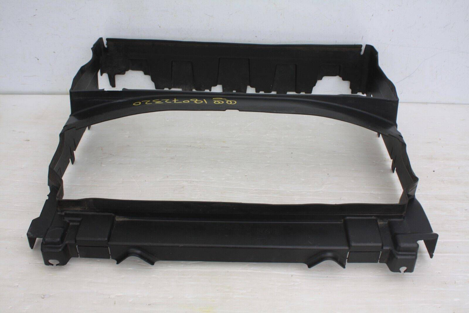Range-Rover-Sport-L494-Front-Air-Duct-FPLA-8C464-A-Genuine-175824827195-10