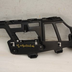 Range Rover Velar Front Bumper Right Bracket 2017 ON J8A2-17C862-BA Genuine - Image 1