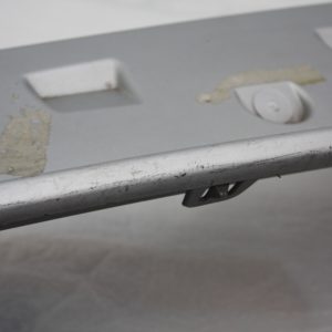 Renault Megane Rear Bumper Middle Section 2006 TO 2008 8200490357 *DAMAGED* - Image 9