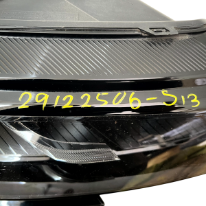 Skoda Karoq Right Side Headlight 2017 TO 2022 57C941016A Genuine *DAMAGED* - Image 25