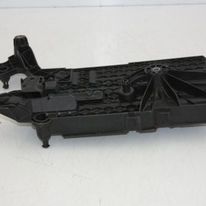 Skoda Octavia Battery Tray Box 5Q0915331K Genuine - Image 7