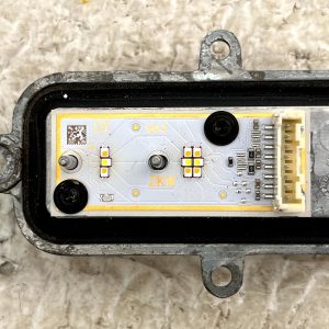 Skoda Superb LED Headlight Ballast Control Module 2019-2024 11500011090 Genuine - Image 6