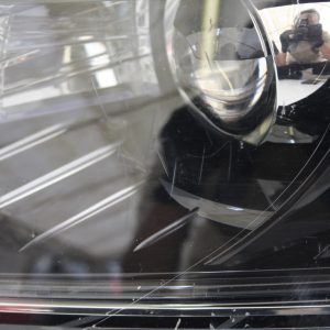 Skoda Superb Left Side Xenon Headlight 3V2941017A Genuine *DAMAGED* - Image 4