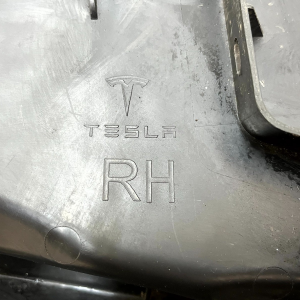 Tesla Model 3 Front Bumper Right Mount Bracket 2024 Onward 1694326-00-G Genuine - Image 11