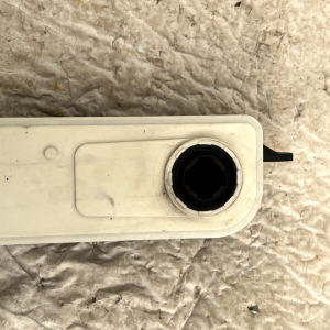 Tesla Model Y Active Shutter Grille Actuator Motor 1097767-00-B Genuine - Image 3