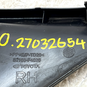 Toyota C-HR Rear Bumper Right Reflector Trim 2016 TO 2019 52163-F4020 Genuine - Image 13
