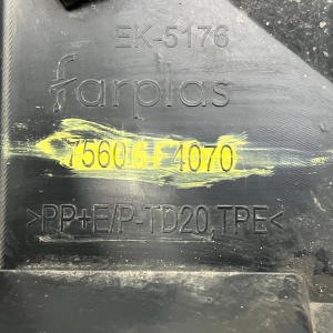 Toyota C-HR Rear Left Wheel Arch Trim 2023 ON 75606-F4070 Genuine - Image 23