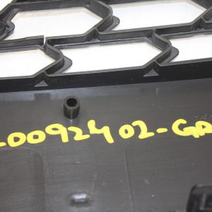 Toyota Corolla Front Bumper Grill 2023 ON 53112-02E20 Genuine *CLIP DAMAGED* - Image 10