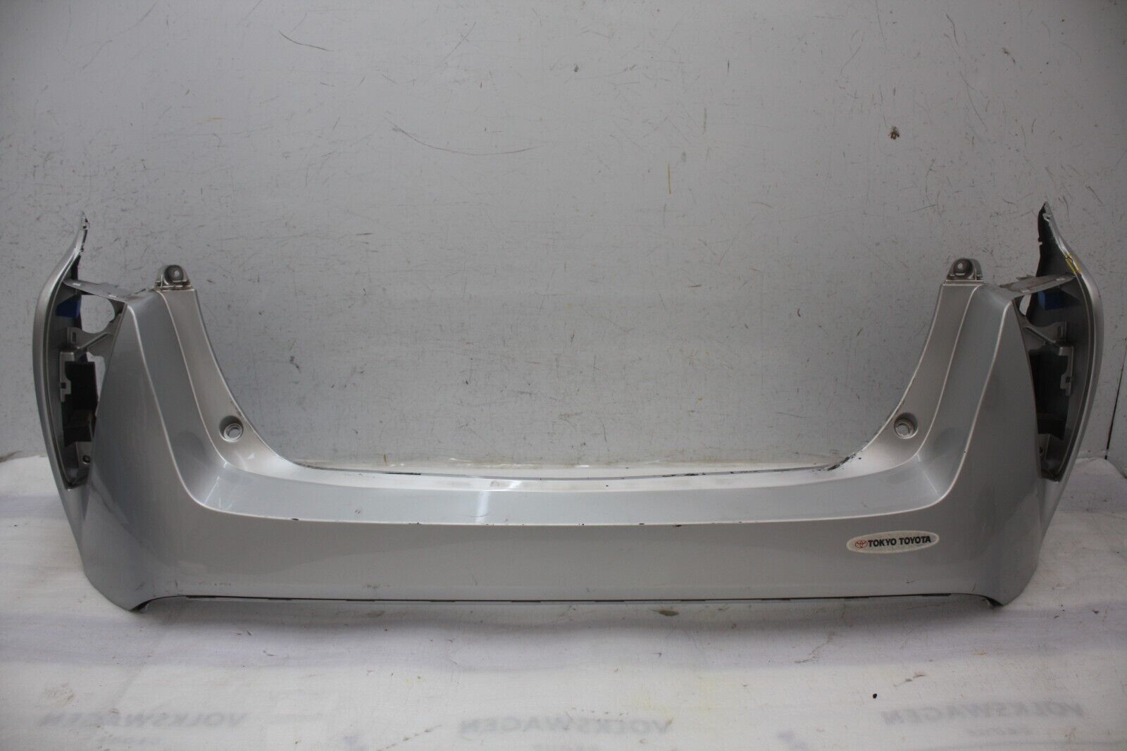 Toyota Prius Rear Bumper 2016 TO 2019 52159-47110 Genuine *DAMAGED*