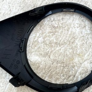Toyota Verso Front Left Side Fog Light Cover Trim 2013-2018 81482-0F060 Genuine - Image 8