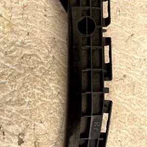 Toyota Yaris Rear Bumper Left Mount Bracket 2014 TO 2017 52576-0D261 Genuine - Image 4