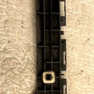 Toyota Yaris Rear Bumper Left Mount Bracket 2014 TO 2017 52576-0D261 Genuine - Image 8