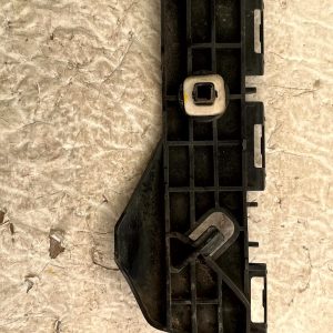 Toyota Yaris Rear Bumper Left Mount Bracket 2014 TO 2017 52576-0D261 Genuine - Image 9