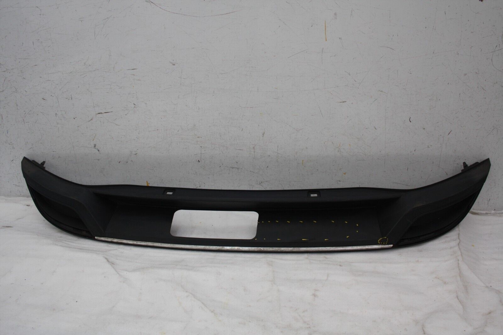 VW Golf Rear Bumper Diffuser 2017 TO 2020 5G6807568R Genuine *DAMAGED*