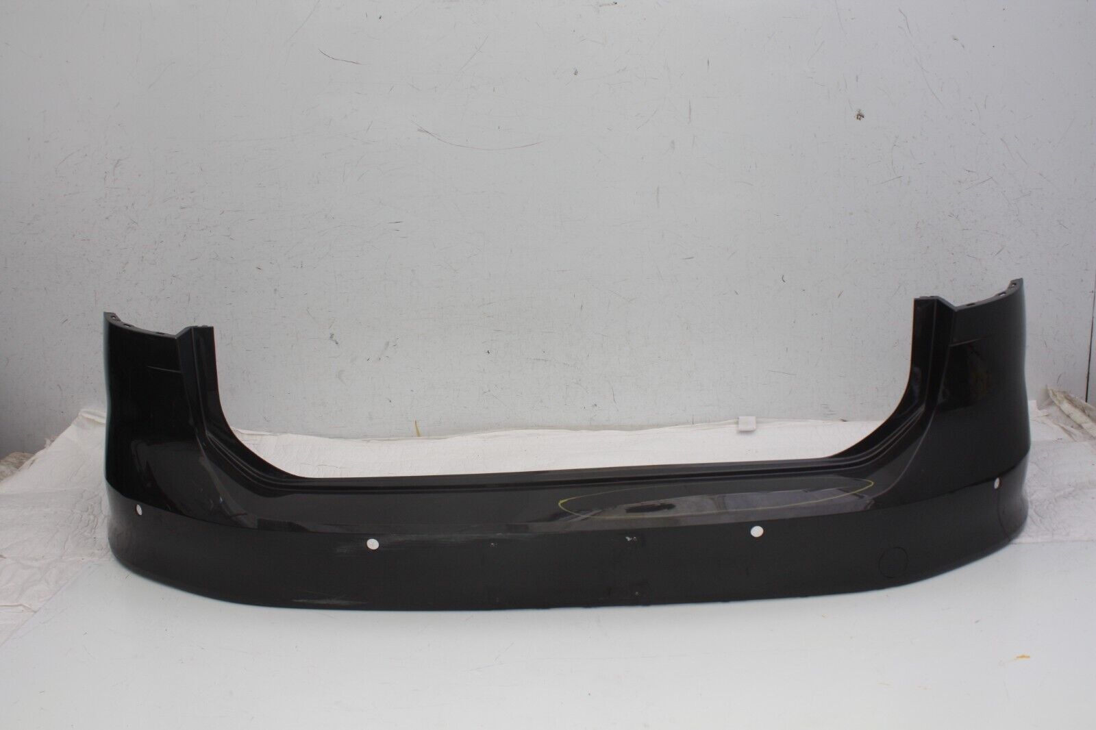 VW Passat B8 Estate Rear Bumper 2015 TO 2024 3G9807421 Genuine *DAMAGED*