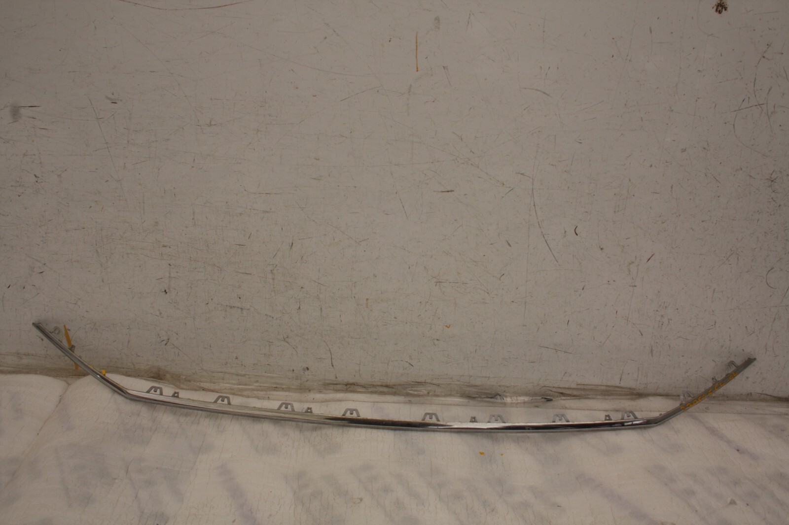 VW Passat B8 Front Bumper Grill Lower Chrome 19-23 3G0853505T Genuine *DAMAGED*